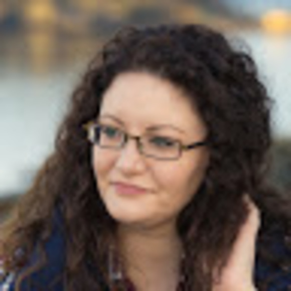 Meet your Posher, Amber - Picture 1 of 1